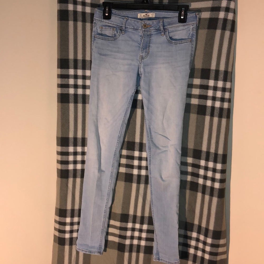 Hollister Super Skinny Jeans